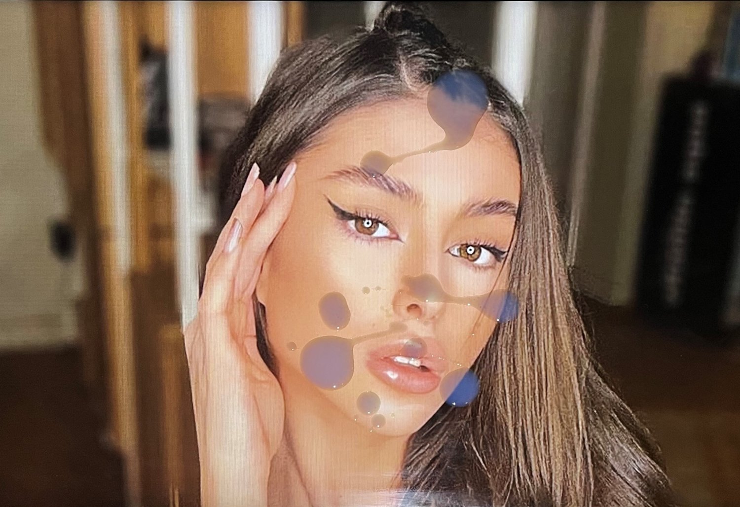 Cumming on Beatrice Nicoll's perfect face #fPLXp60e