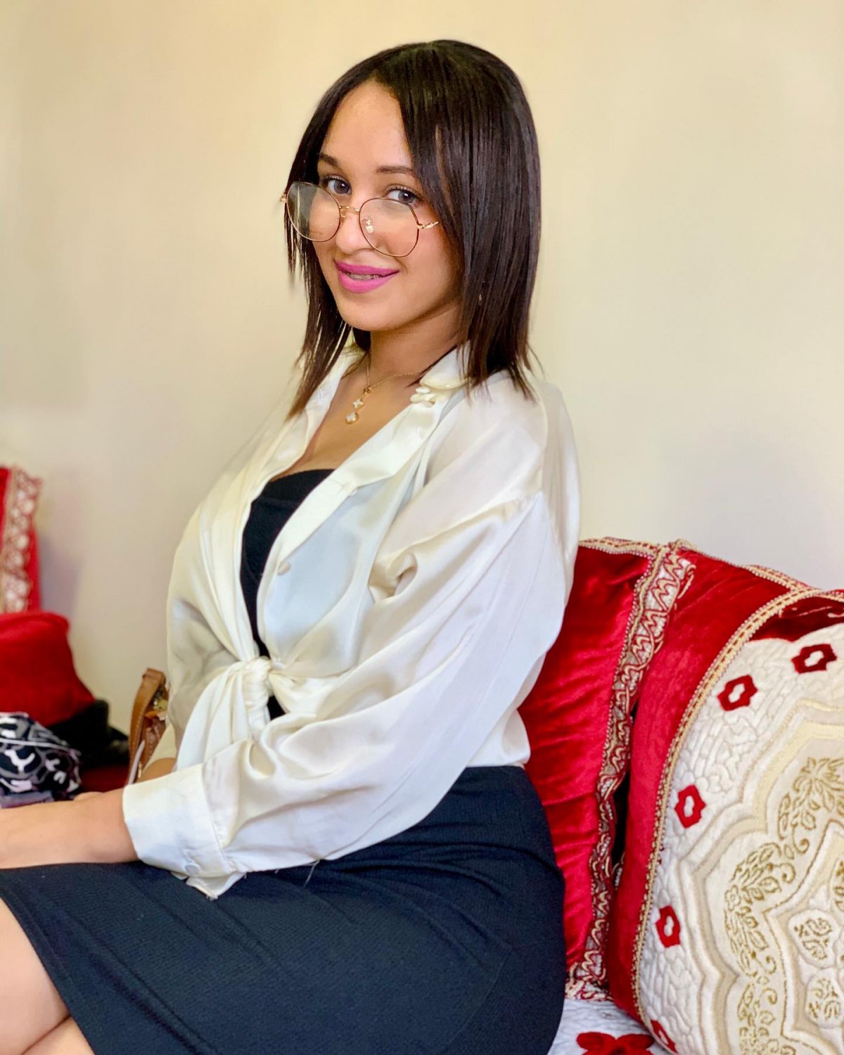 Fatima zahra - Tweking Moroccan gril "slut" #1wUi6GDC