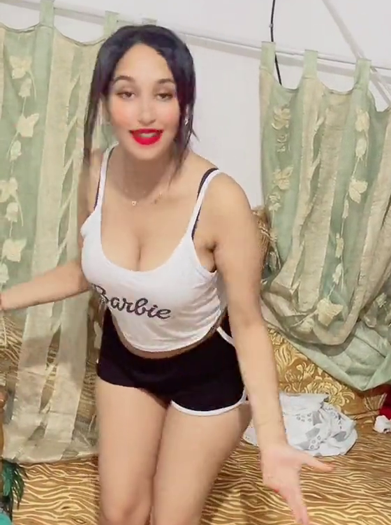 Fatima zahra - Tweking Moroccan gril "slut" #vOnFP7YT