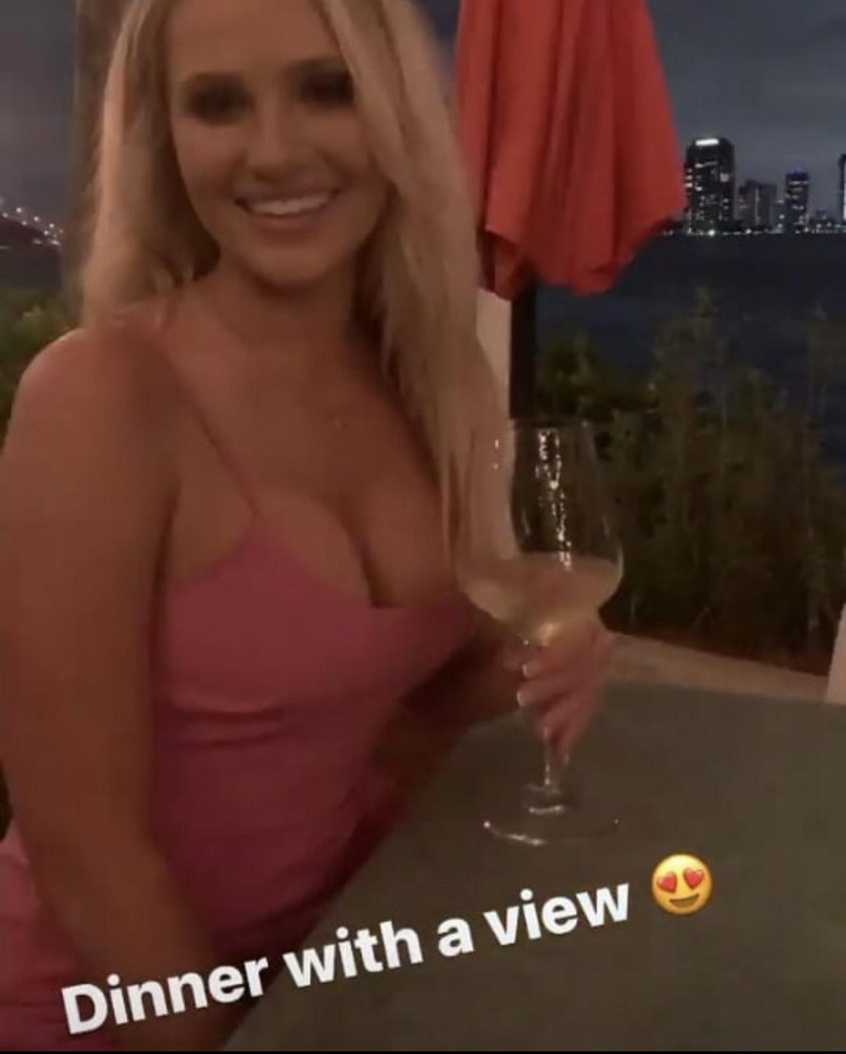 Screenshot_20191222-143018_Instagram #EJJDpbO5