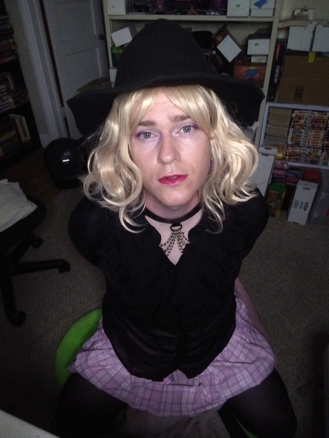 Slutty little Witch plays with her Wand #W9rG0H2r