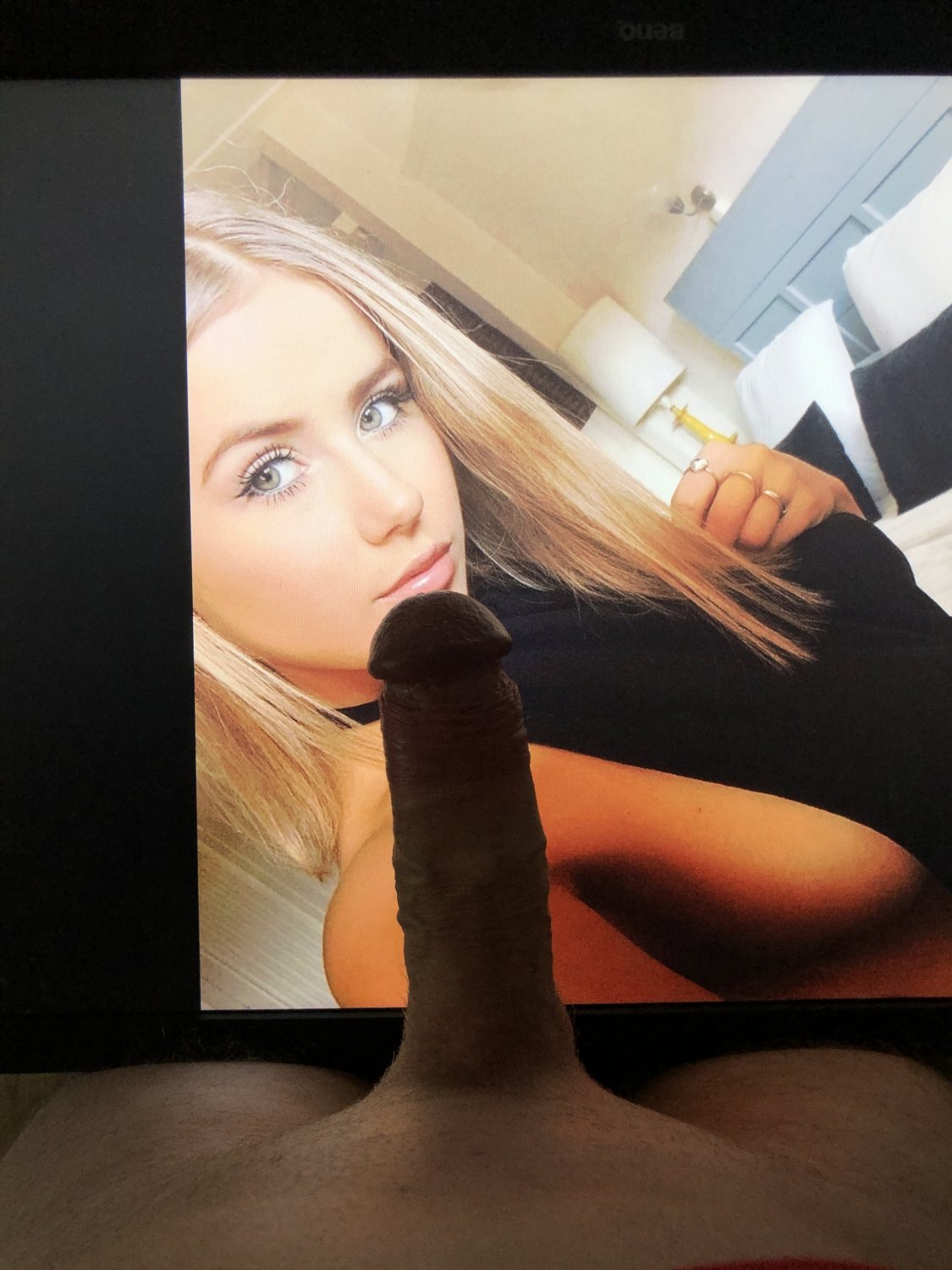 Shooting some cum #72KHI0EV