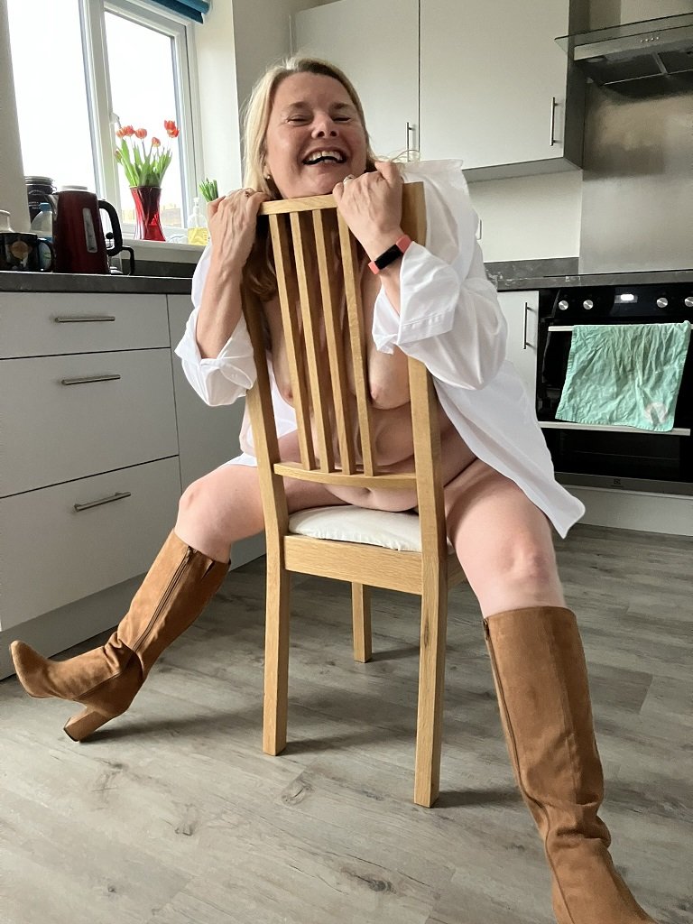 Exposed whore Ellie 51 #IVZVZa4W
