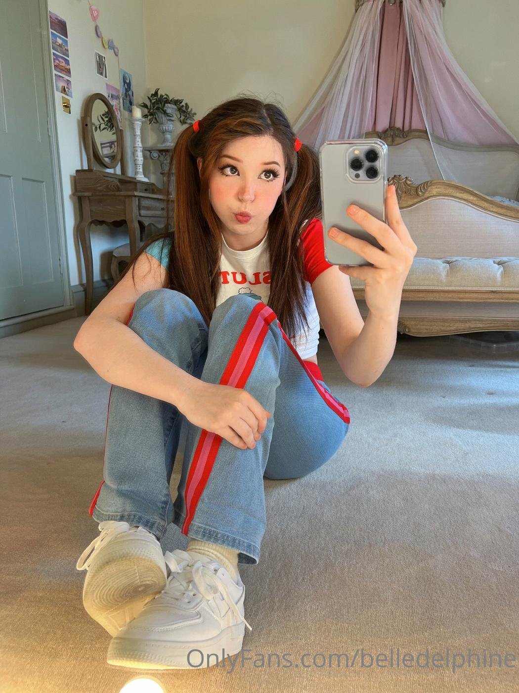Belle Delphine #A71YqlLI