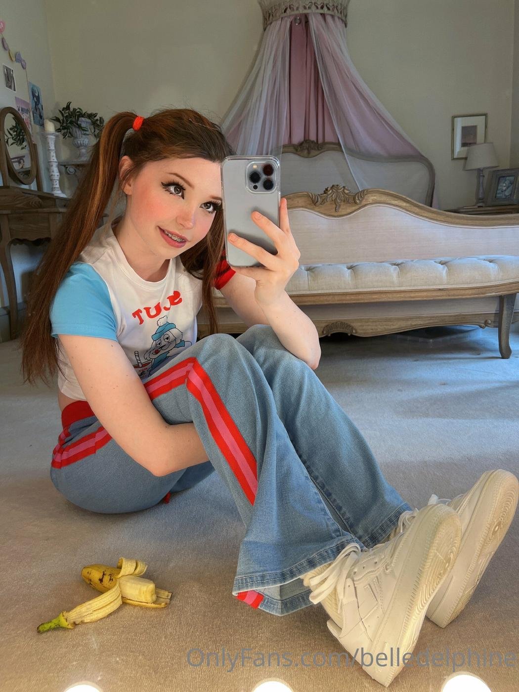 Belle Delphine #YEnw00bw