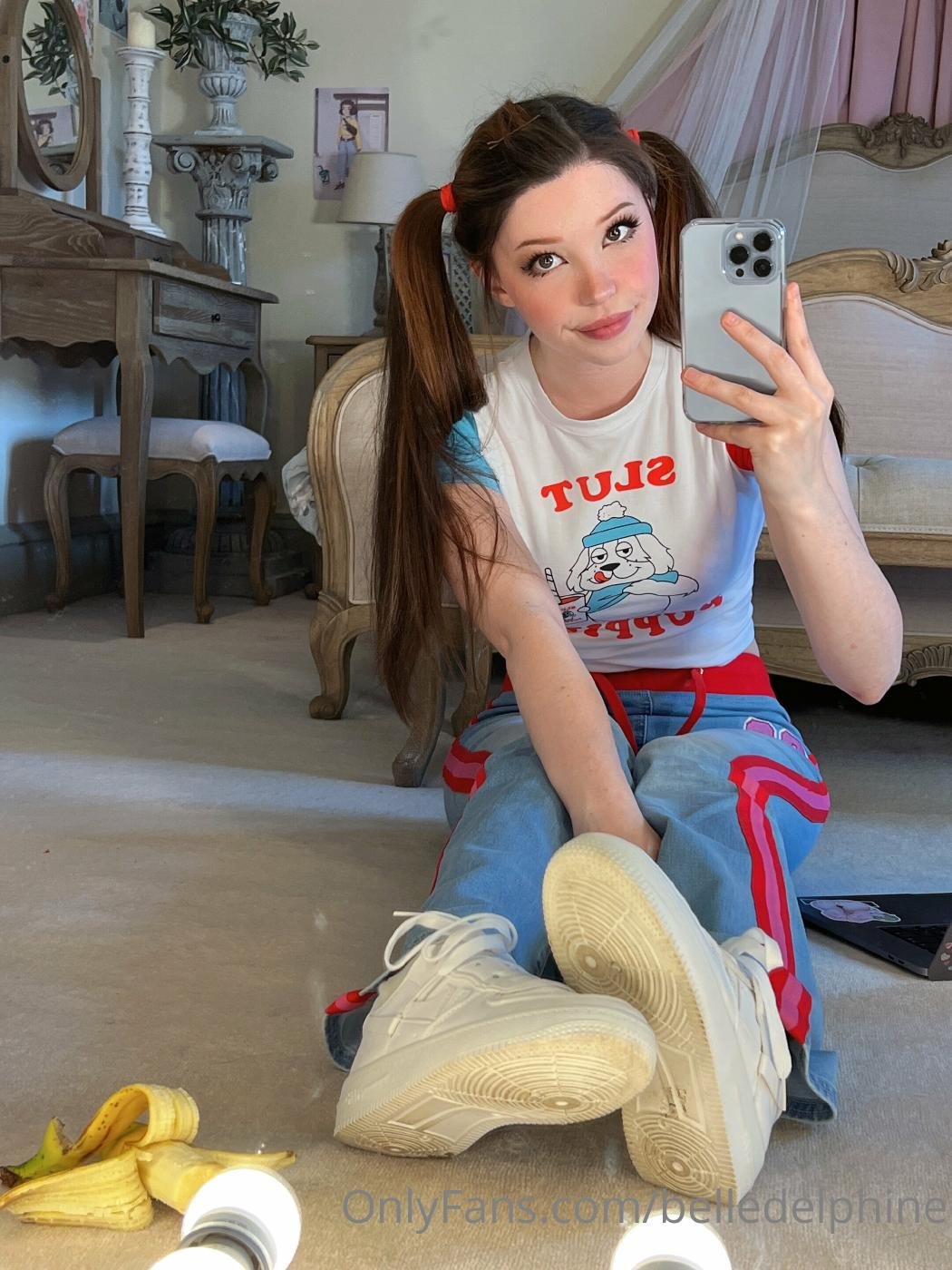 Belle Delphine #dnnBIazY
