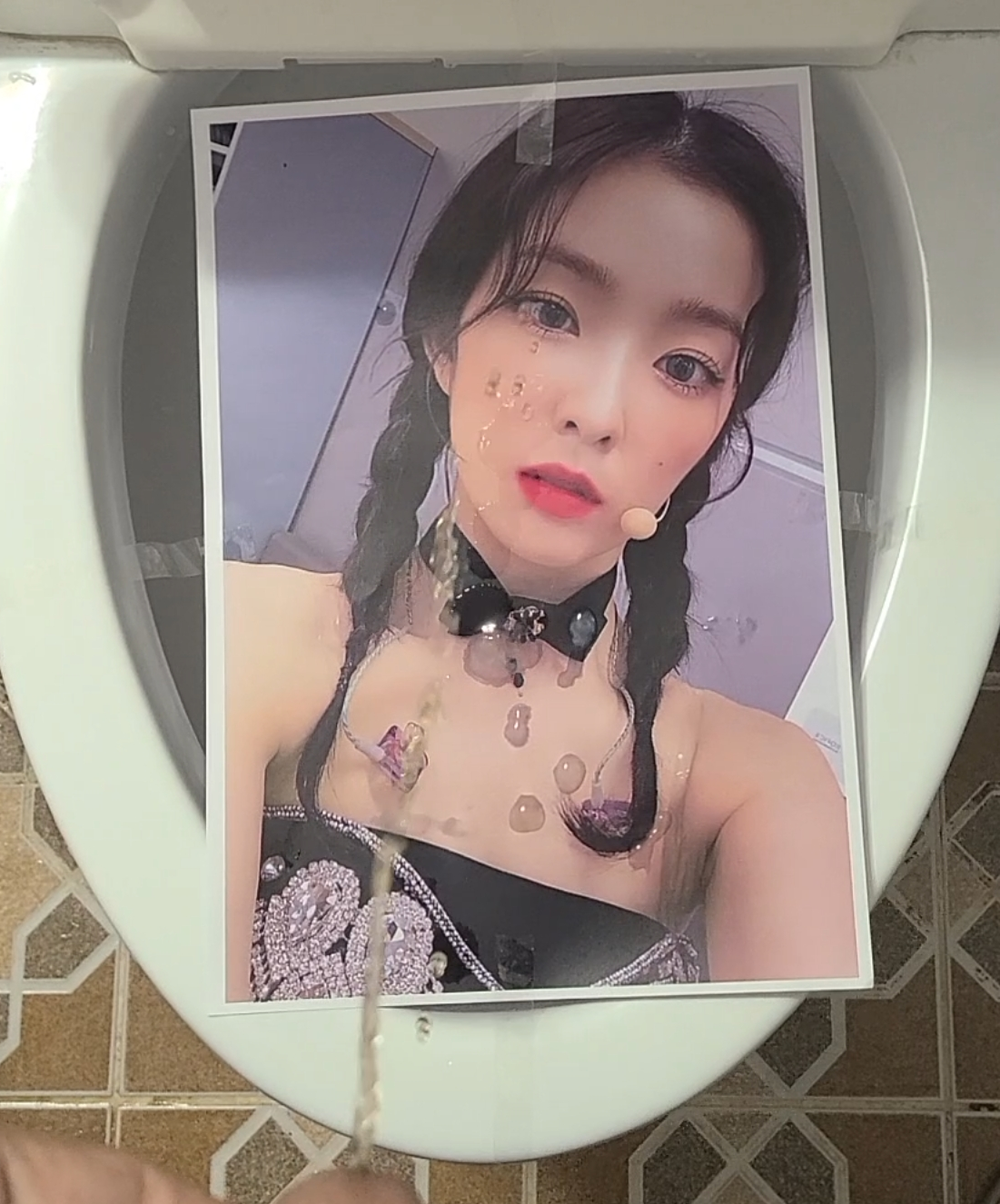 Reupload 20220425 Red velvet Irene Cum tribute & Golden shower #9fIVJWfl