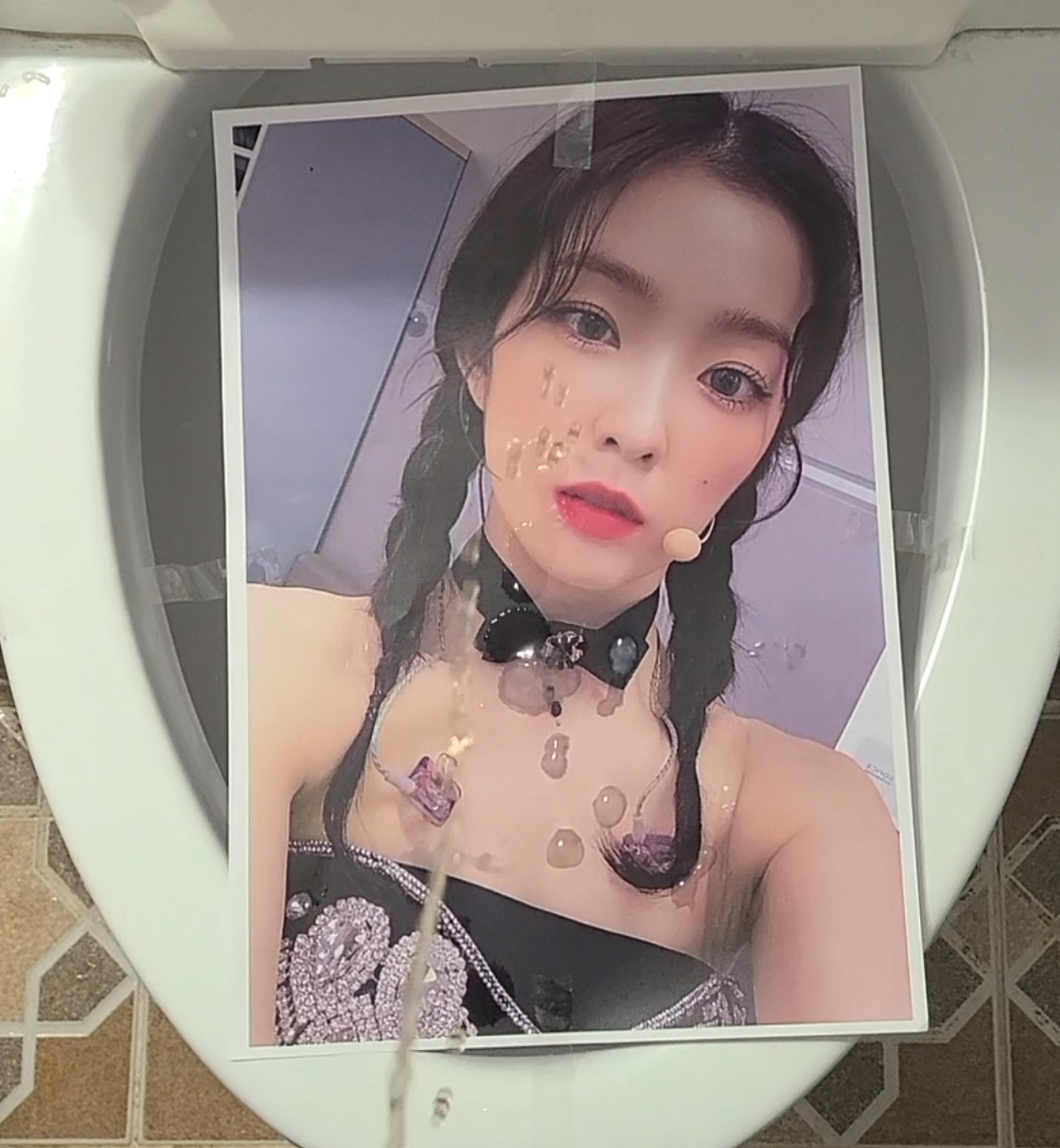 Reupload 20220425 Red velvet Irene Cum tribute & Golden shower #Km09WHvU