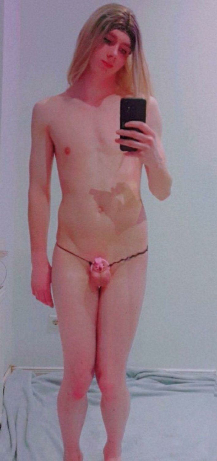 Sissy julia wants a inbox full of big juicy cocks! #wfdpEHSF