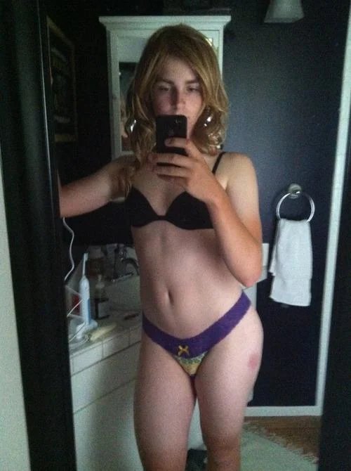 Sissy wants to be owned #0MVfALF3
