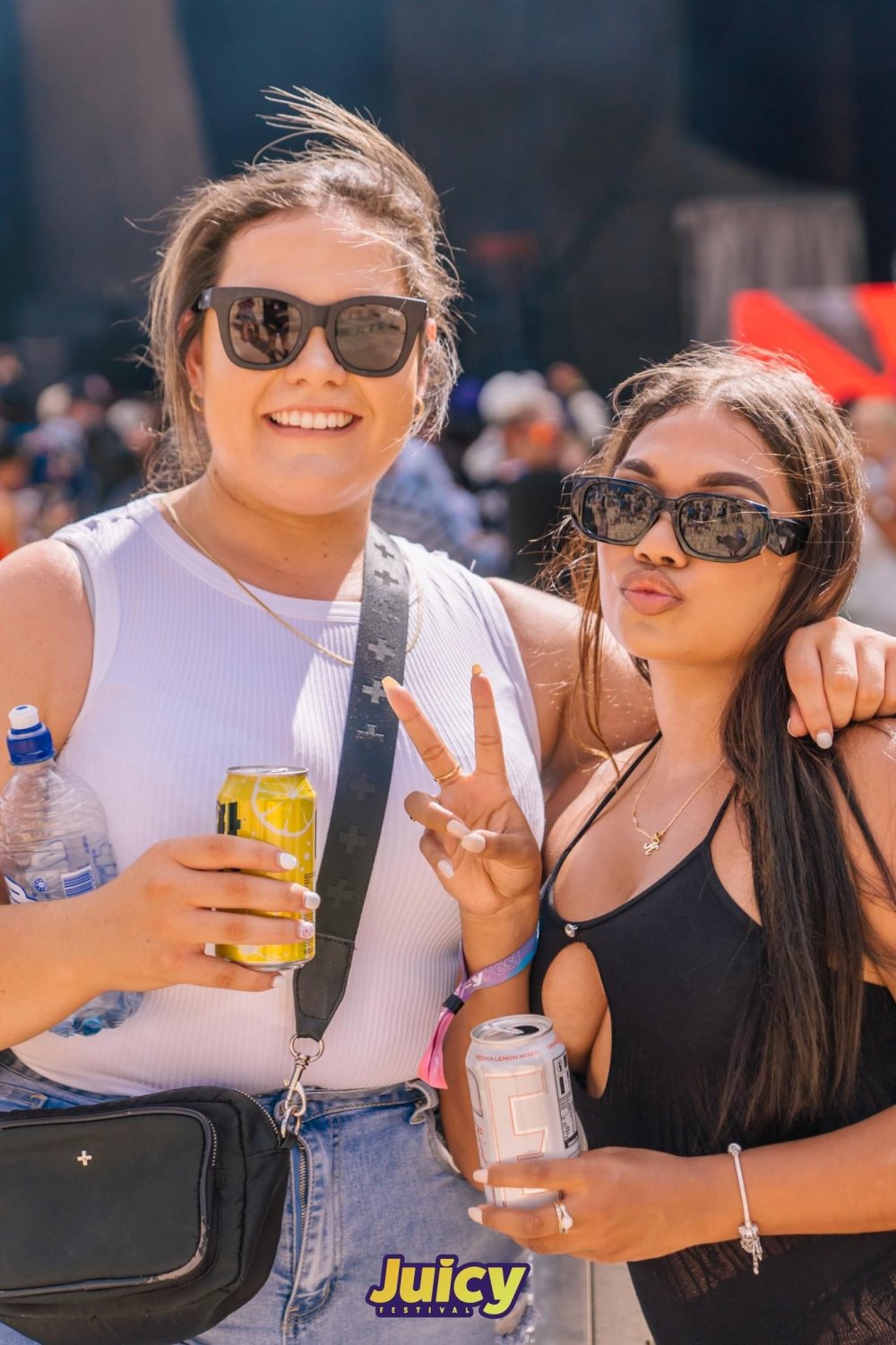 Concert candid #lCqft3oG