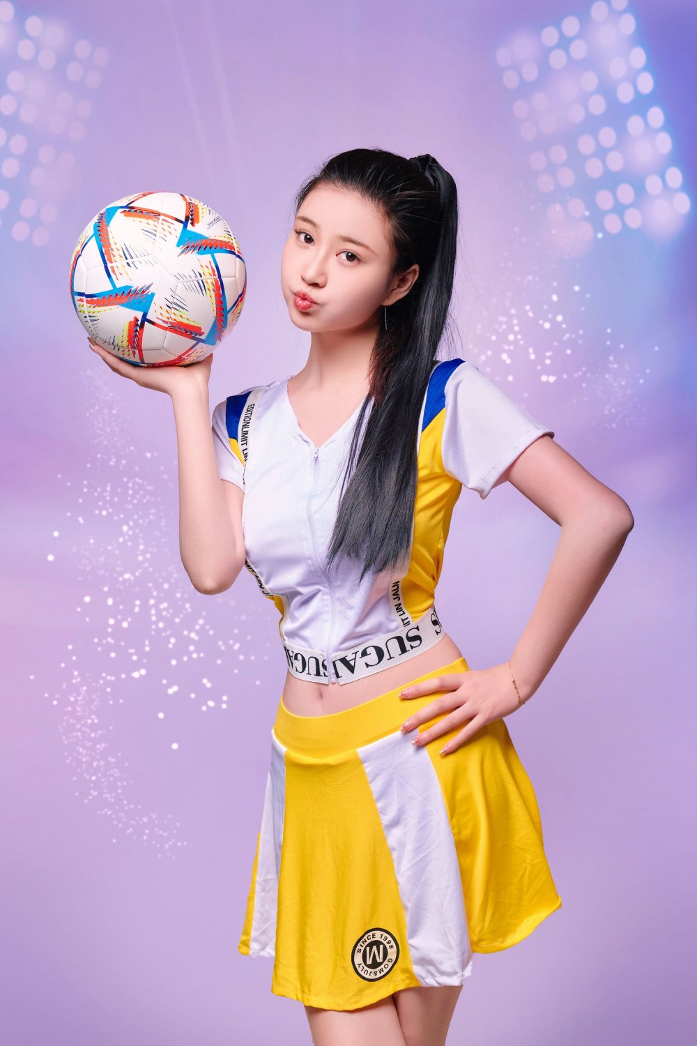 Cosplay - World Cup (30p) #aWkNC9sH