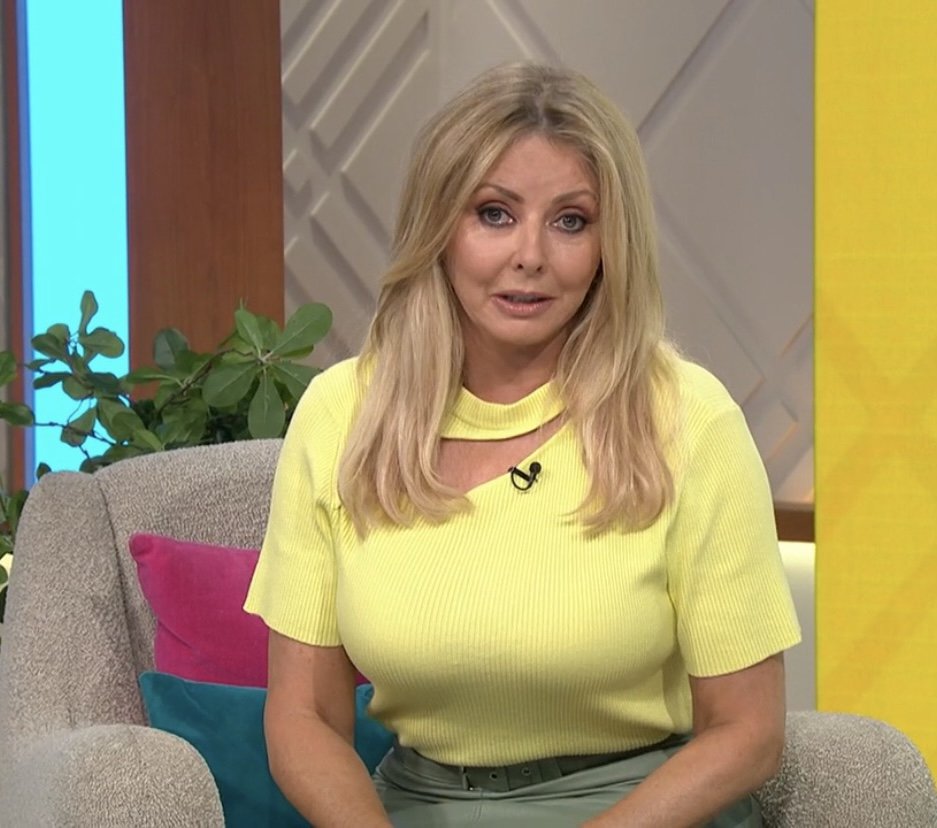 Carol Vorderman #Bhc3JsE2