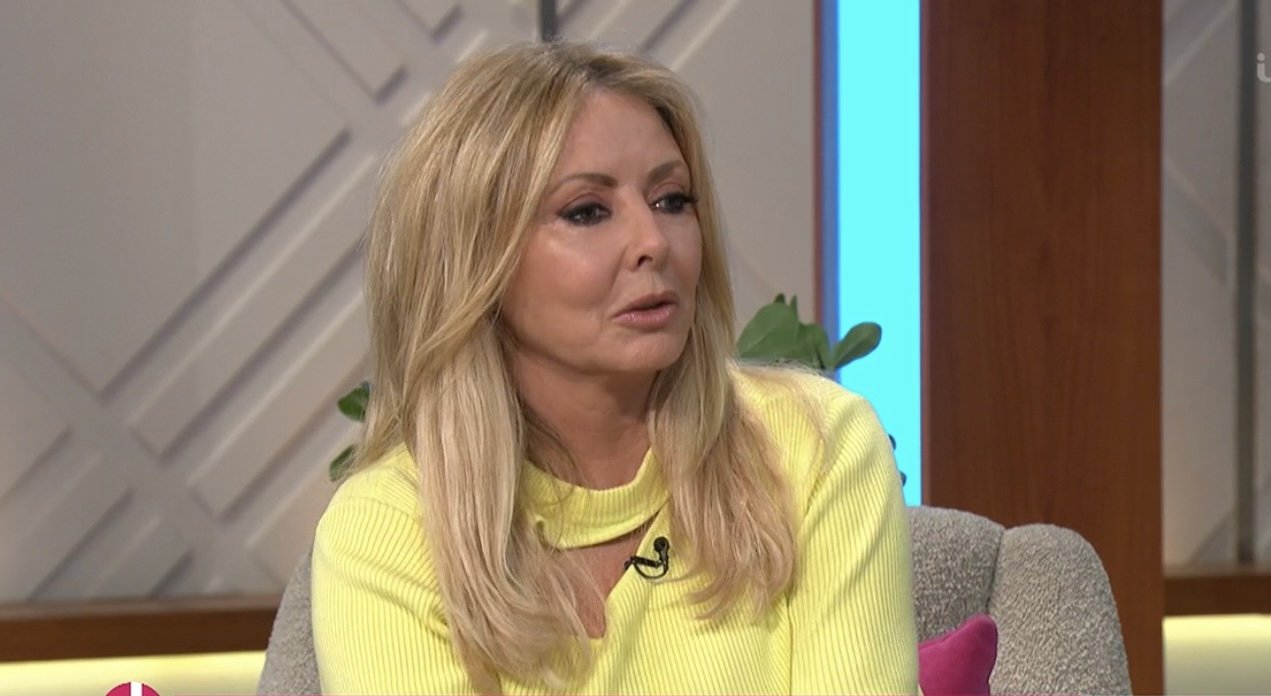 Carol Vorderman #wFENPPEc