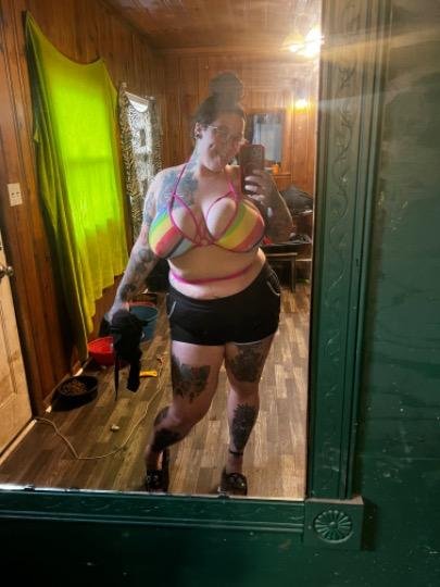 Local Hooker #hMH4dp57