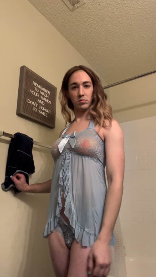 Sissy Sasha posing & teasing in her new lingerie  - kik: tennis5life - (3. Gallery) #9mhv4LIO