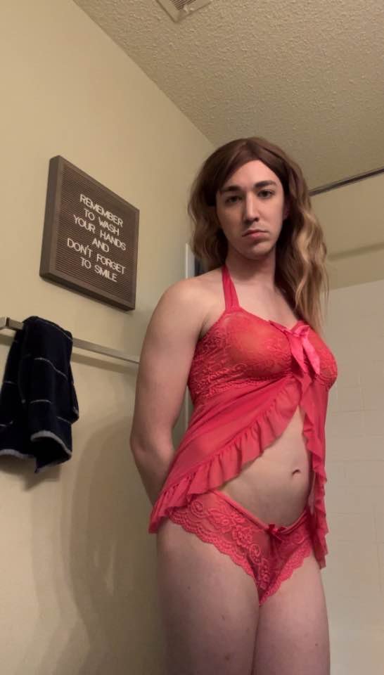 Sissy Sasha posing & teasing in her new lingerie  - kik: tennis5life - (3. Gallery) #EtcTRe5l