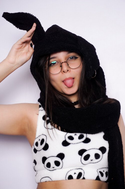 1537fcb356d.md #E8yR6qm4