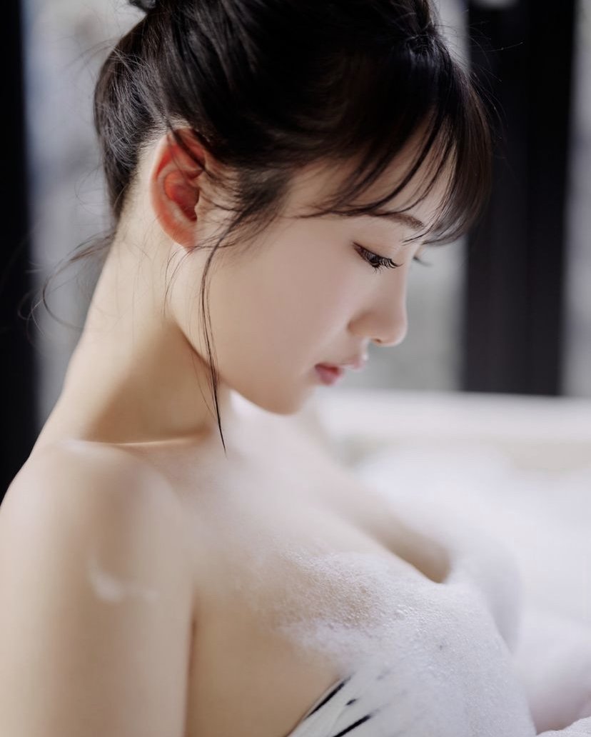 Yokono Sumire 横野すみれ 3 #A4DHGOiv