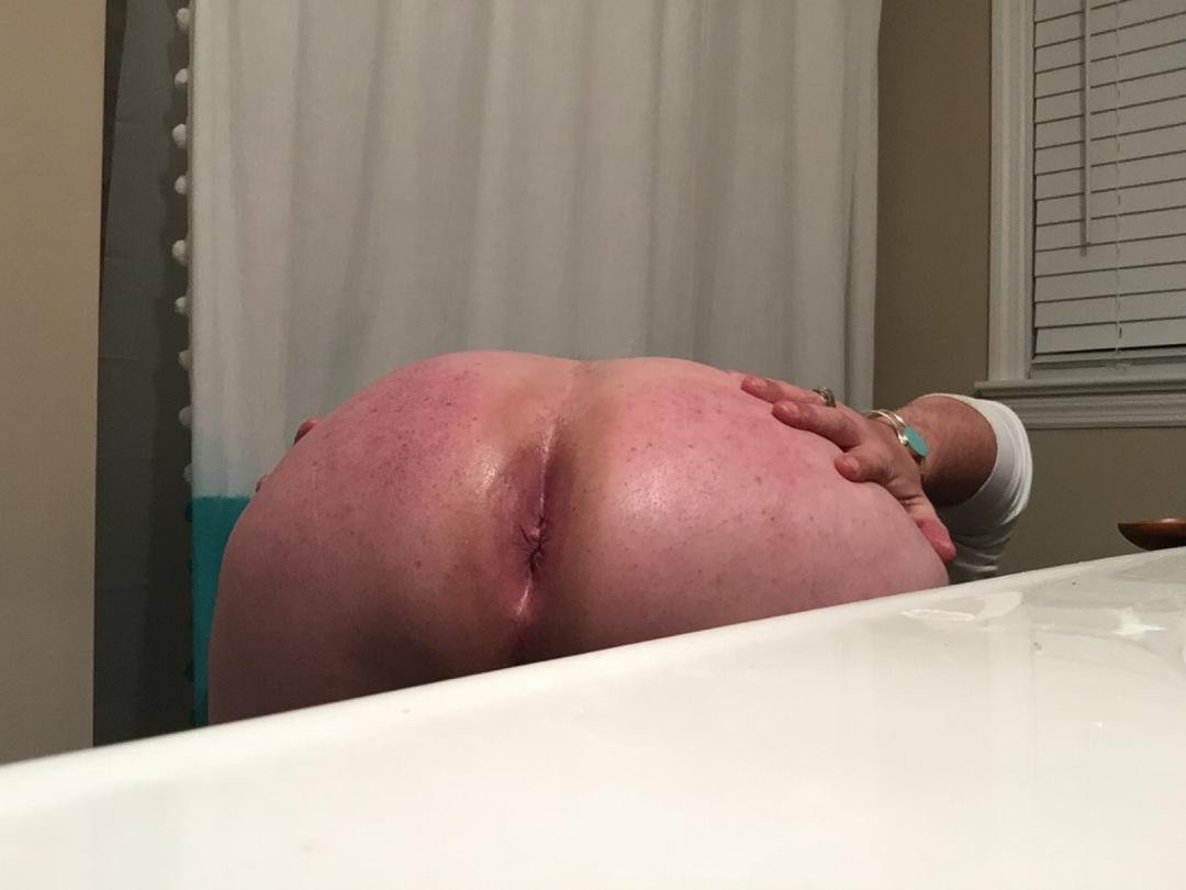 Useless sissy cuck with pathetic micro clit cock begging to be posted #nKto80Q8