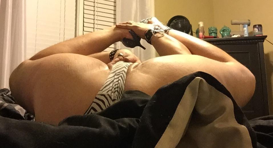 Useless sissy cuck with pathetic micro clit cock begging to be posted #tAIjwgcB