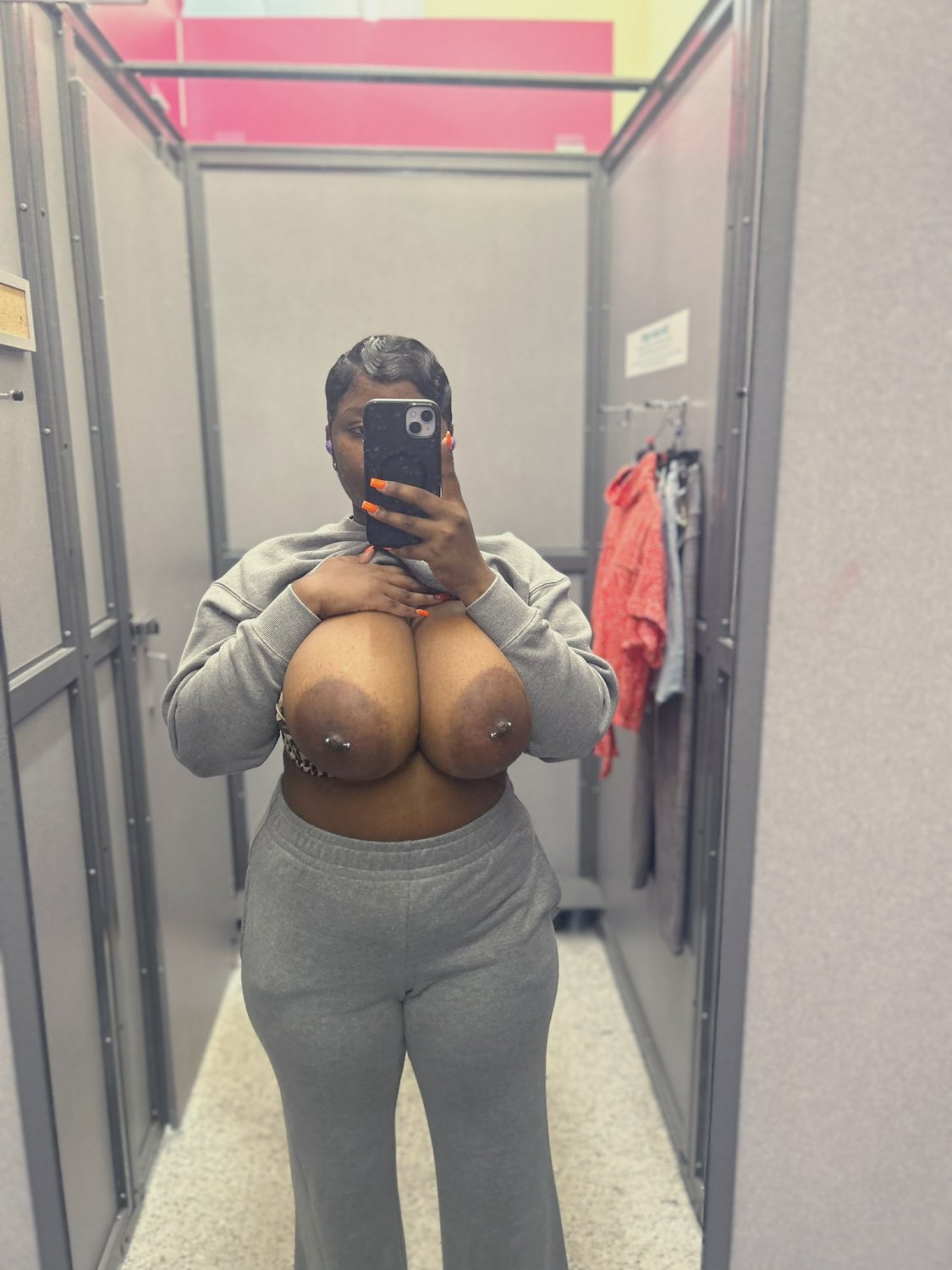 Big Titty Lizzie 5 #tDG6RDfB