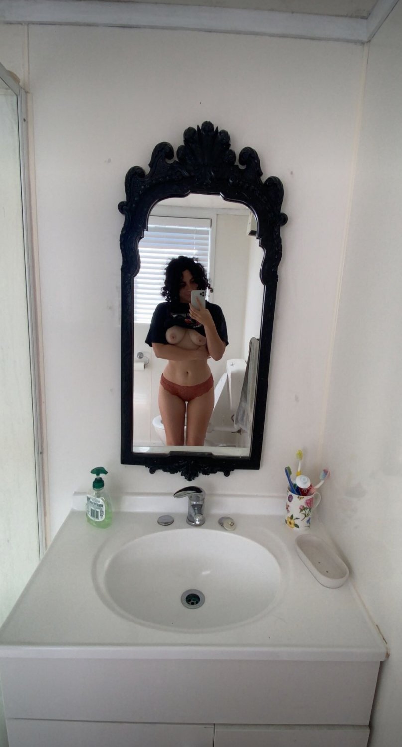 Teen onlyfans model. Link in comments #qYHCzu0b