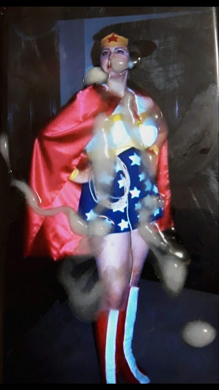 Cum tribute to sexy Wonder Woman #wpkkqbg9