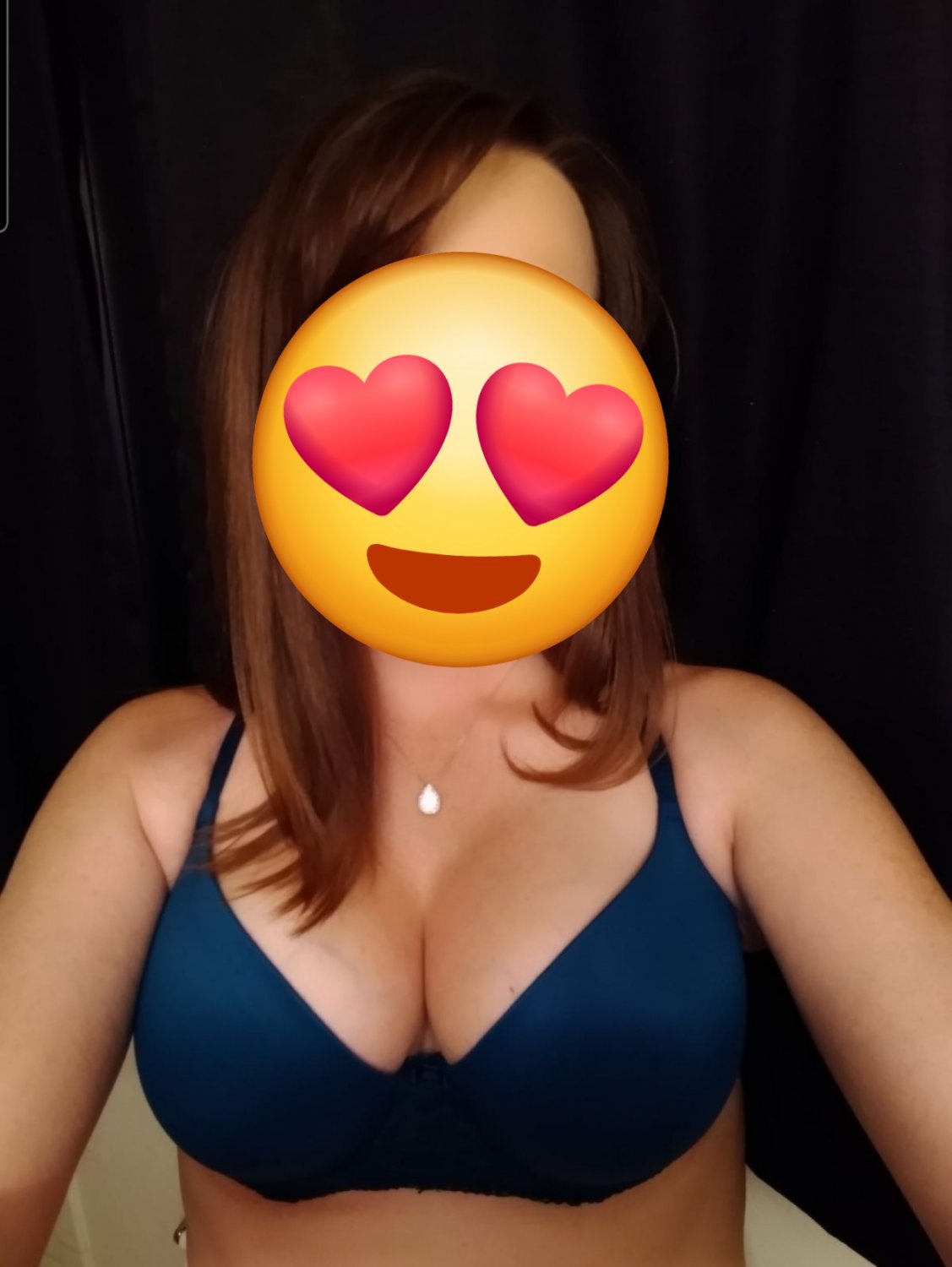 Rachel the Slut in her bra, If we get 1000 views, I will post more and uncensored #RAuKhh1n