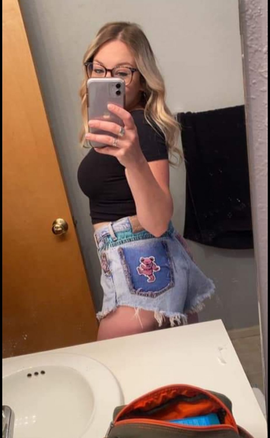 Stoner milf exposed #m3p87iCM