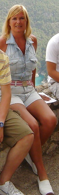 Mrs B - Sexy Mom - P2 #nQpzrSVD