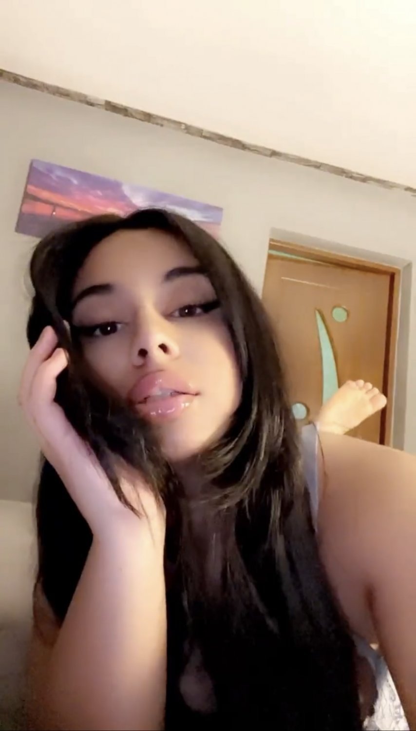 Latina.thick.dookiebooty #by9cKj5h