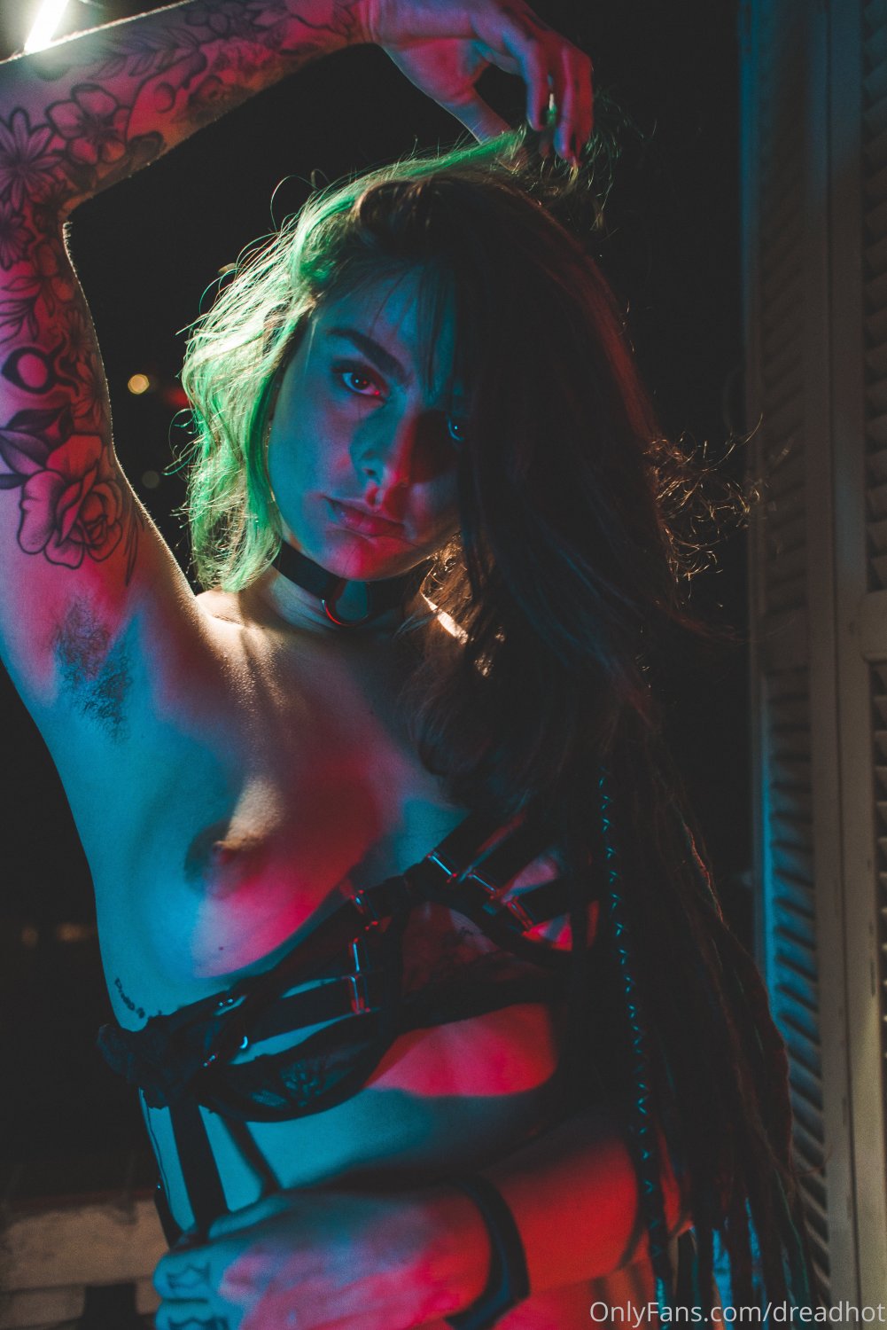 d hot suvaquinhos - armpits 2 #YbTUxbgX