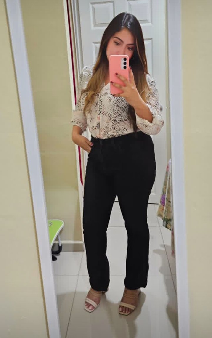 Latina Glenda have good TITS (no nude) #G78X7Mmd