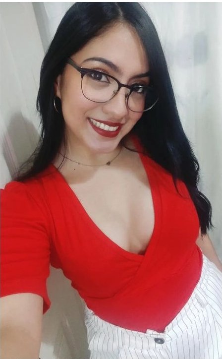 Latina Glenda have good TITS (no nude) #N0MZsInG