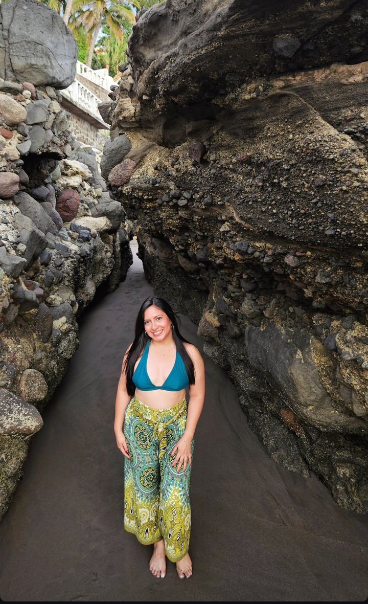 Latina Glenda have good TITS (no nude) #TP0PMzfs