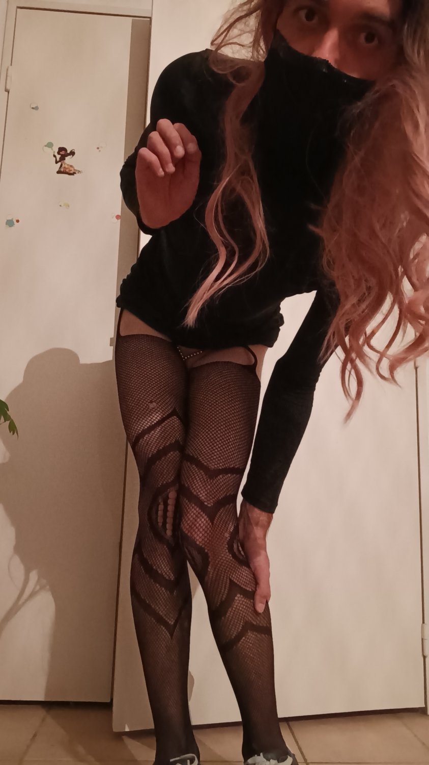 turning the tables on sissy-exposer Marine Lebrun (somanal) - exposed as Sissy!! #hlFKZbqb