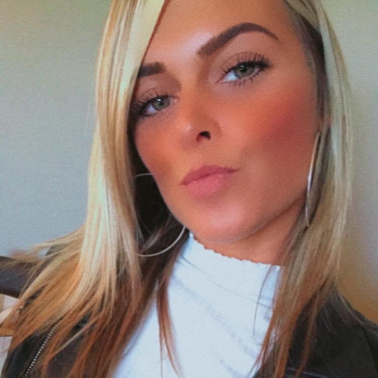 Caroline cum face #GU3iQbv9
