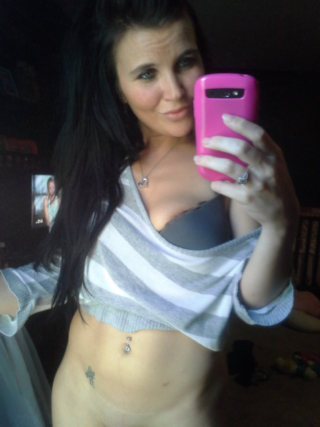 White trash selfie whore #I6L0oMjv