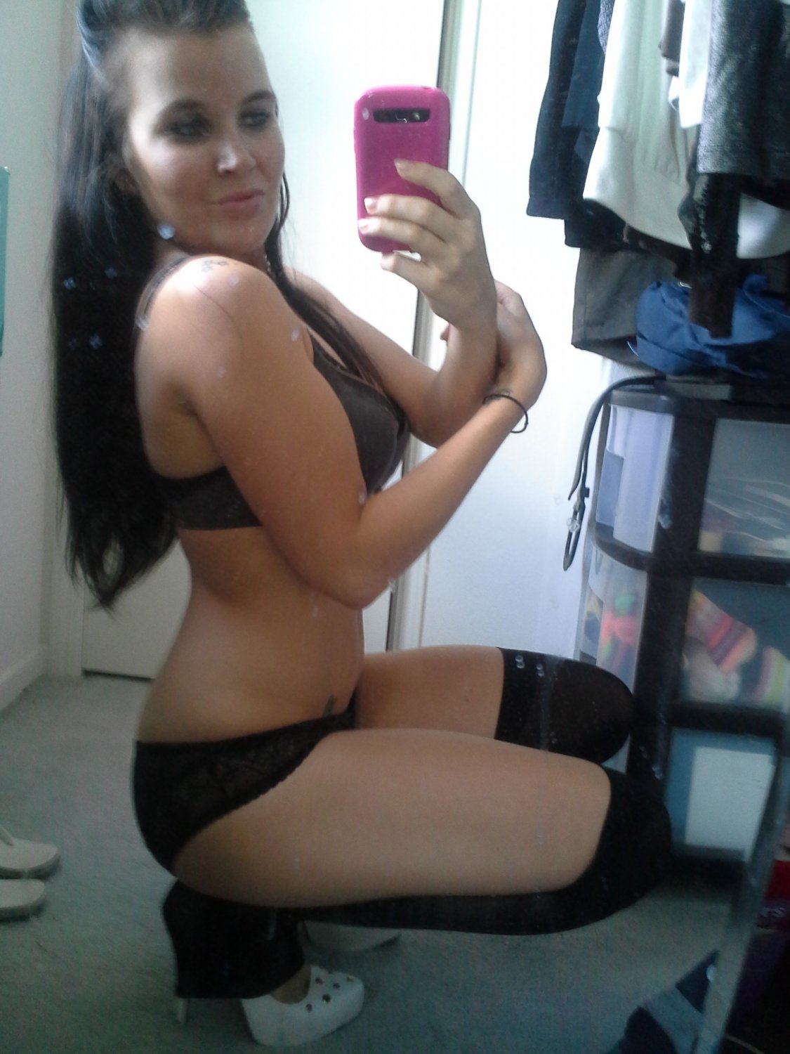 White trash selfie whore #Jr1sDNjh