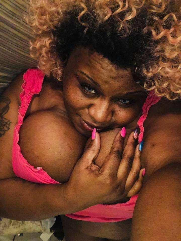Big Tittied Pretty Eyed Ebony Granny. I Want To Nut On Her Face And Titties #dlhBs4FM