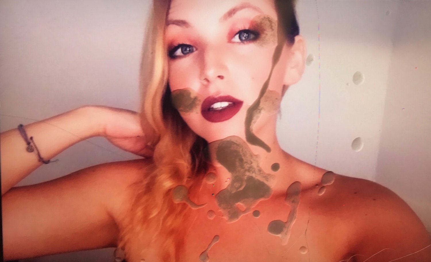 Mommy gets cum on her face #0Xo5iWdj
