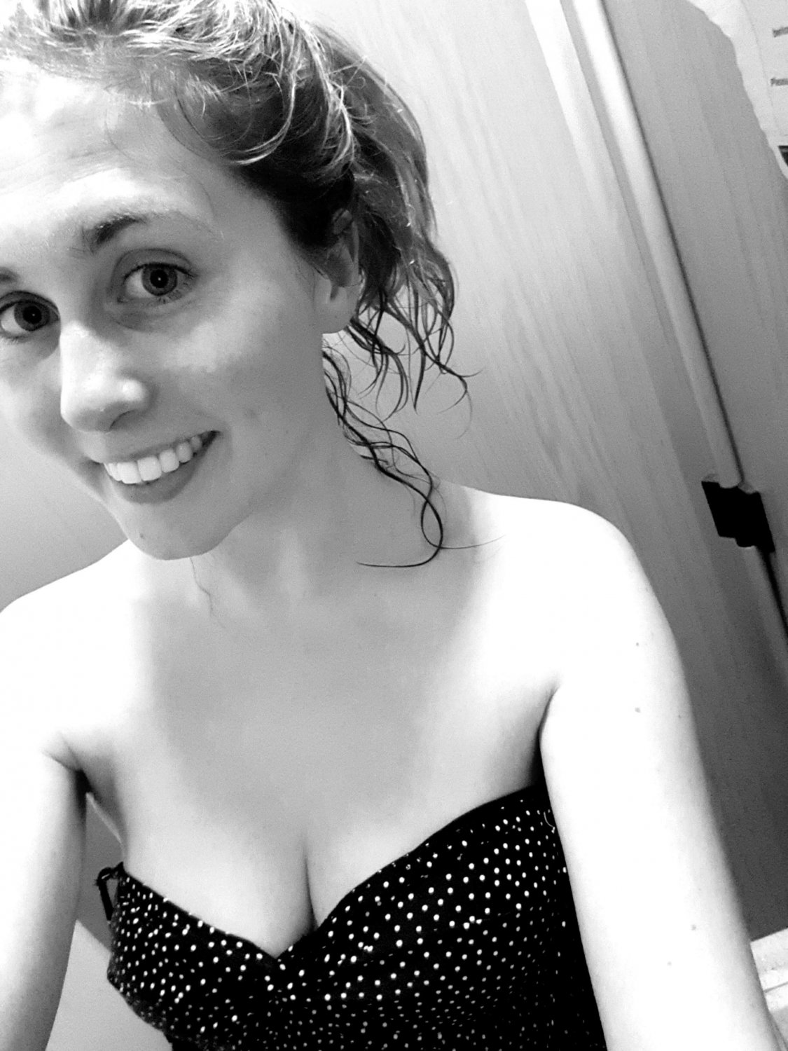 Webslut teen Catherine exposed #t1B3lp7p