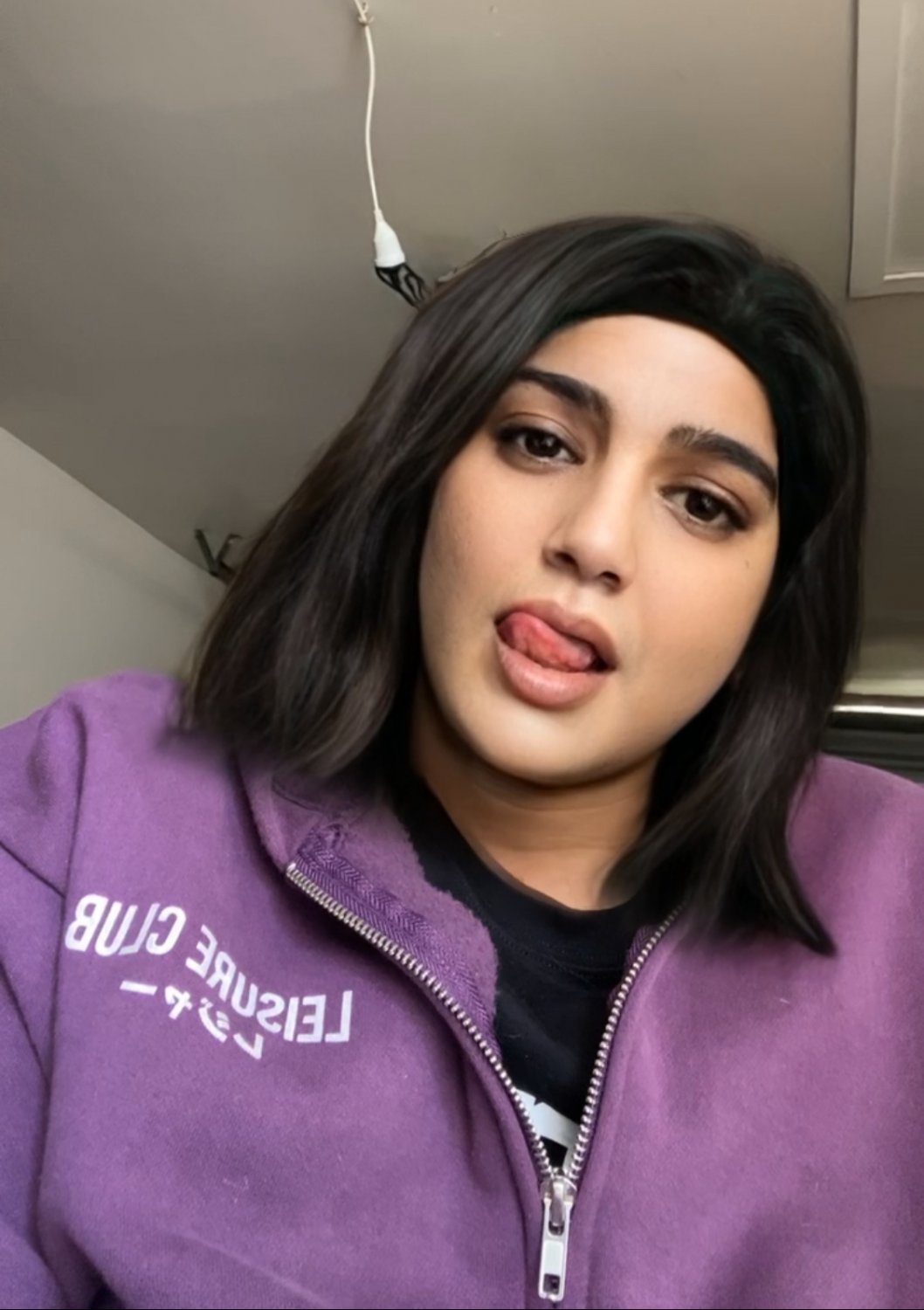 Exposed leaked Trans Sissy cock sucker CD pics. Expose this slut, share as much as you can. #eOf8z8c1