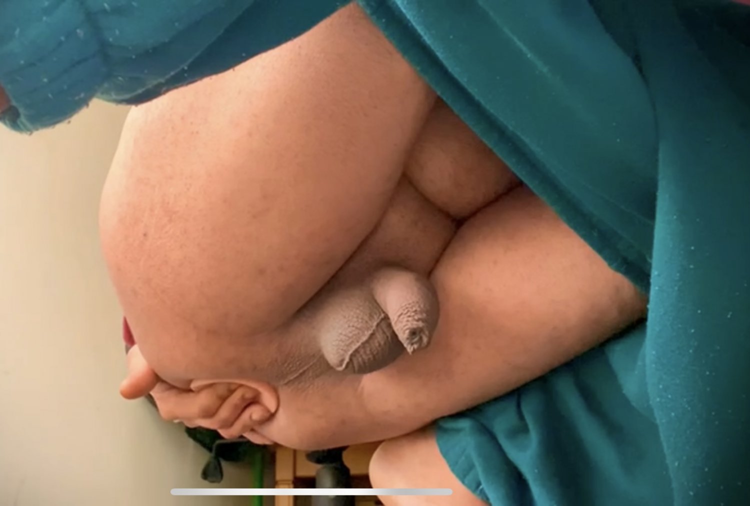 Exposed leaked Trans Sissy cock sucker CD pics. Expose this slut, share as much as you can. #ep3UriBR