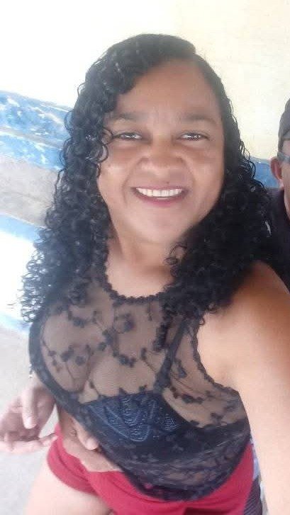 Coroa Gostosa que encontrei no Facebook #d3BBm8Ww