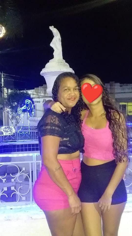 Coroa Gostosa que encontrei no Facebook #eBQskufl
