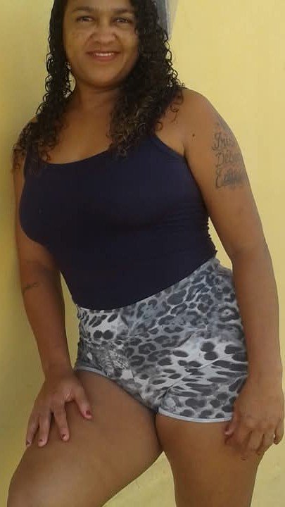 Coroa Gostosa que encontrei no Facebook #kXVeoYeJ