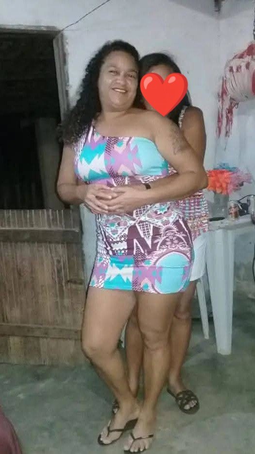 Coroa Gostosa que encontrei no Facebook #y52ZOW8Z