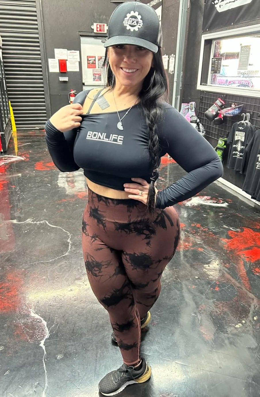 Cuban mama #QZIZc7mo